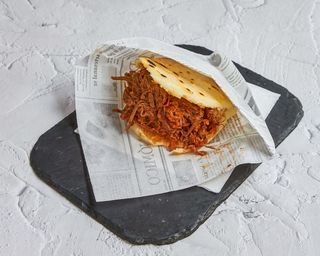 Arepa Con Carne Mechada