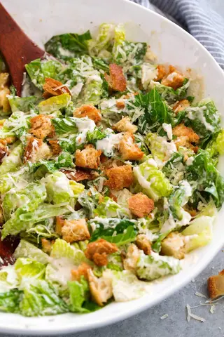 Salata Caesar