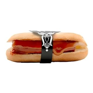 9. Linguiça e molho brava