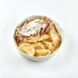 Вареники з капустою під соусом зі рваної свинини (300г)