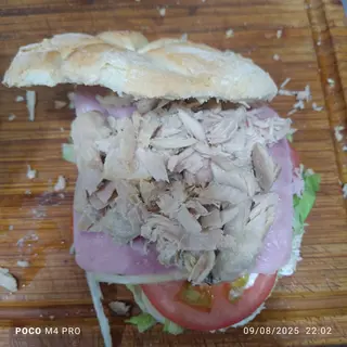 CAMPERO  ATÚN