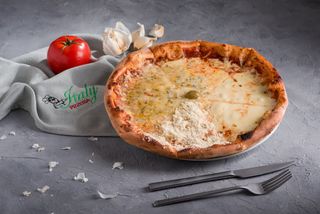 Pizza Quattro Formaggio