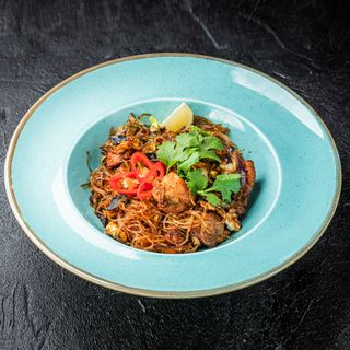 Гар. страва скл.локшина з куркою 330/15г