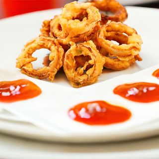 Oignons  frits croustillants