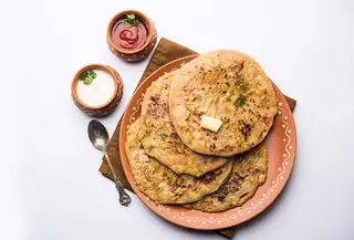 Aloo Paratha﻿
