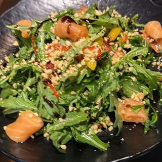 Салат Руккола с лососем