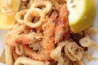 Frittura di pesce  e patatine