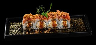 Uramaki Ebiten Con Atún (4 Pzas.)