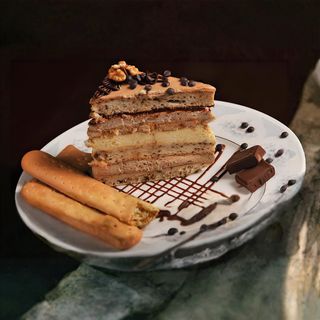 Kinder torta parče