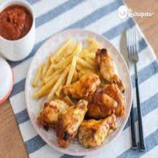 218. Alitas De Pollo Con Patatas (8 Uds.)