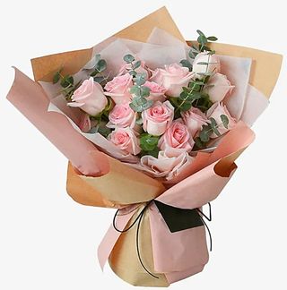 15 trandafiri roz si eucalipt