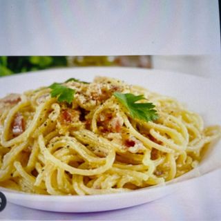 Esparguete Carbonara