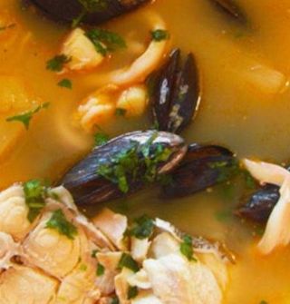3. Sopa De Mariscos