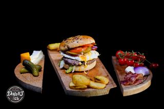 Smash egg burger
