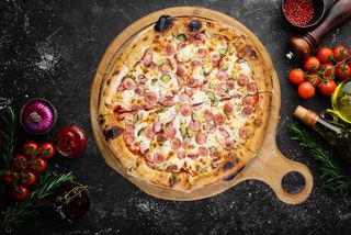 Пица с Кренвирш  ( 400 гр.)