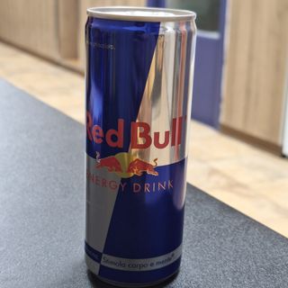 Red Bull Lattina 250 ml