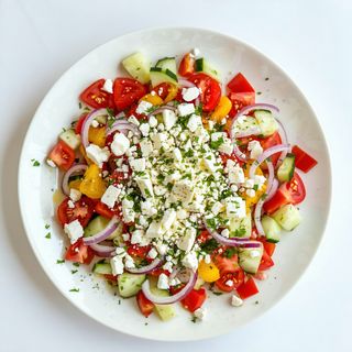 18. Шопска салата