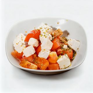 Salată de roșii cu telemea