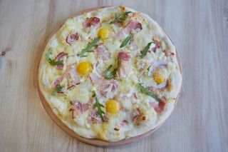 Піца Карбонара (500г)