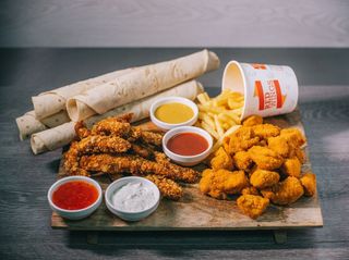 Nuggets and sticks box