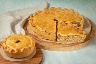 22 Cm Pie With Cabbage And Eggs/22 სმ პეროგი კომბოსტოთი და კვერცხით