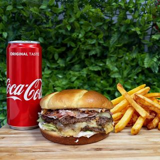 Pršuta tartuf burger obrok