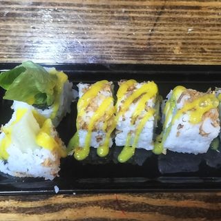 145 Maki de pollo