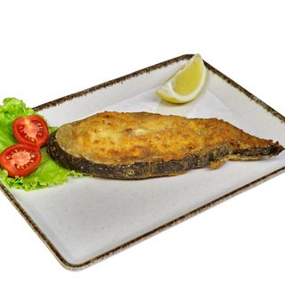 Сом + гарнитура по избор