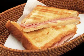 Sándwich Mixto