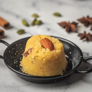 SUJI HALWA