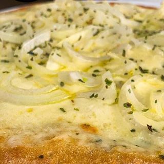 Pizza fugazzetta (20 cm.)