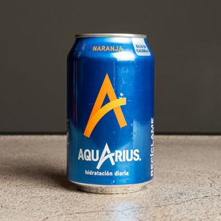 Aquarius Naranja lata 330ml.
