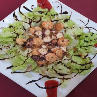 Ensalada Templada De  Pulpo Y Langostinos