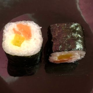 Norimaki Salmón y Takuan (8 Pzs.)