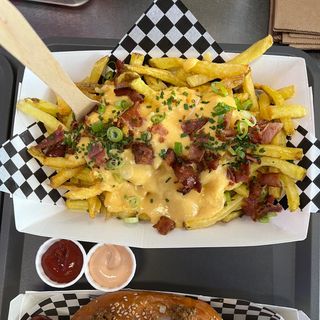Bacon & Cheese Fries 