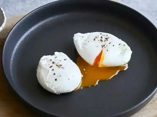 D-2 Poached Eggs
