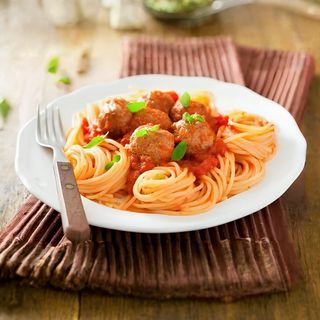 Паста с фрикадельками