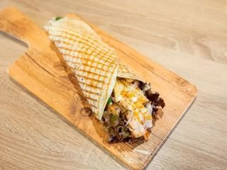 Crea la tua piadina base porchetta