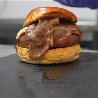 Betseller exclusiva con wagyu japones