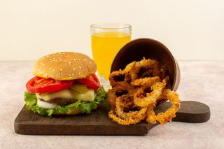 Onion ring Cheeseburger