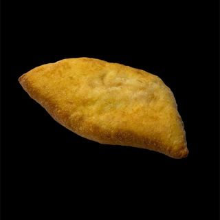 1. Calzone fritto con mozzarella, prosciutto cotto