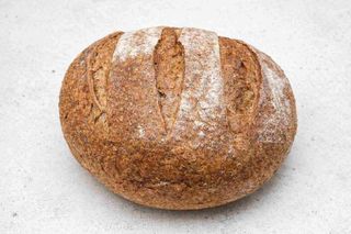 Paine cu ierburi, curry și ulei de măsline extra virgin