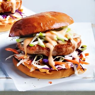 Бургер "Цезар з курячим стейком"