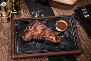 Rump steack black angus la grill pe carbune