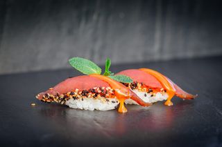 Nigiri Тruffle Tuna (80г)