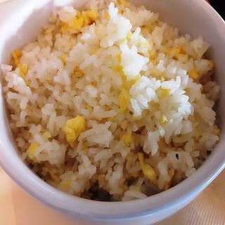 819. Arroz Frito Con Huevos