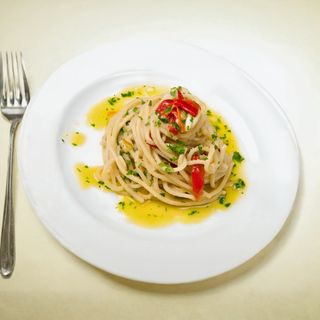 Spaghetti Alio, olio e pepperoncino