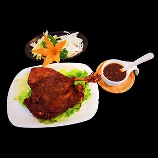 16 Pato Crujiente Con Crepé (1/4 Pato)