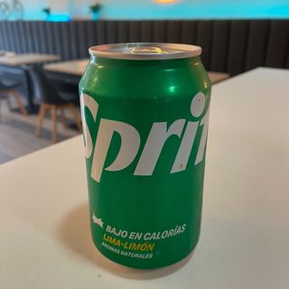 Sprite lata 330ml.