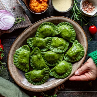 Pierogi z szpinakiem i serem